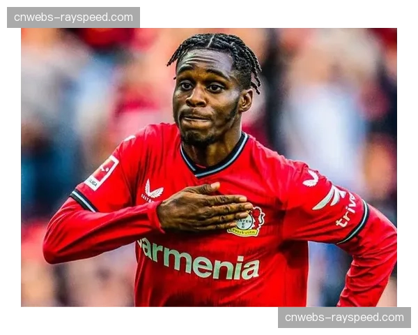 传闻：多家英超俱乐部考察勒沃库森边翼卫弗林蓬