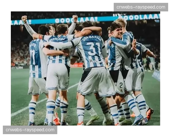 西甲赛果:马竞0-2皇家社会,客队凭借两次精准的肋部斜传洞穿防线 西甲赛果:马竞0-2皇家社会,客队凭借两次精准的肋部斜传洞穿防线